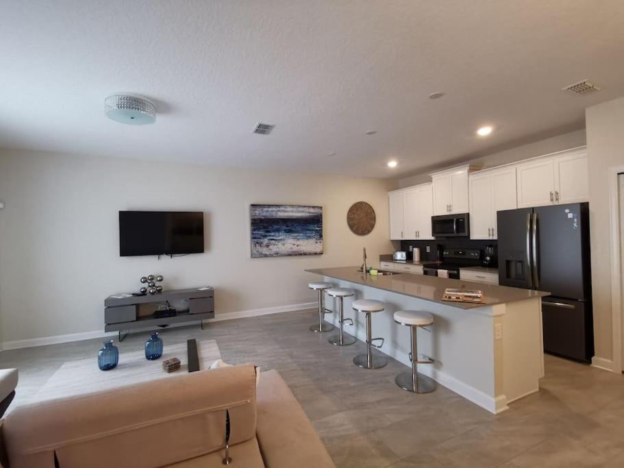Makin Memories Gated Resort Style Community Storey Lake Kissimmee Exterior photo